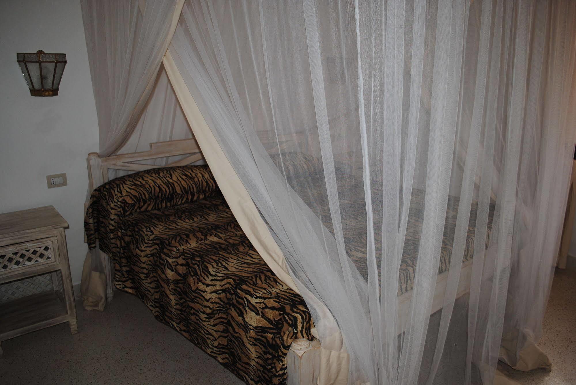 Kola Beach Resort Mambrui Экстерьер фото